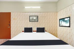 Super Hotel O Tiruppur Near Railway station - Værelse