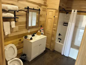 Pickwick Lake Lodge - Badeværelse