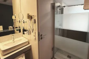 Garner Hotel Berlin - Gendarmenmarkt by IHG - Bathroom