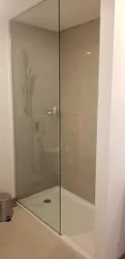 Hotel "Le Suisse" - Bathroom