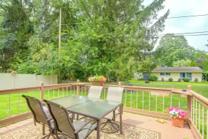 Group-friendly Rambler w/ Fenced Backyard & Deck - Innenbereich