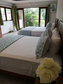 Hotel Amira - Habitación