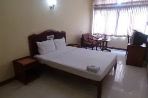 Alhind Calicut Tower - Room