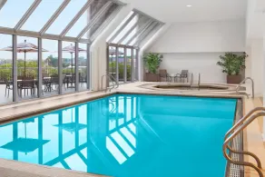 Sheraton Indianapolis Hotel at Keystone Crossing - Piscine