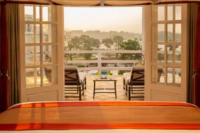 Azerai La Residence, Hue - Vue de la chambre