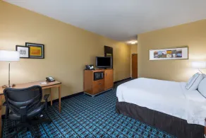 Fairfield Inn and Suites St Petersburg Clearwater - Chambre