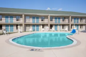 Super 8 by Wyndham Dunn - Piscine