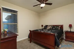 Pleasant Surprise By Signature Vacation Rentals - Room