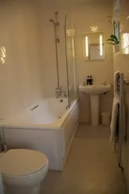 The Pytchley Inn - Baño
