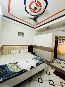 Hotel Sahu Rooms  Ayodhya - Zimmer