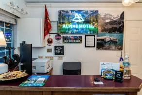 Alpine Motel - Reception