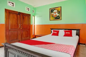 OYO Life 90321 Ken Ken Villa - Habitación