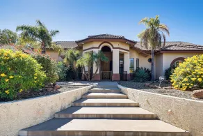 Groups Welcome! Home w/ Pool + Patio in N Phoenix - Interior