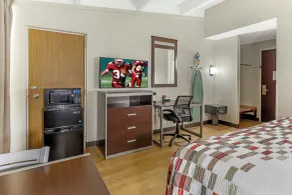 Red Roof Inn Lumberton - Room