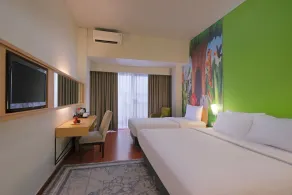 Quest Hotel Simpang Lima - Semarang by ASTON - Room