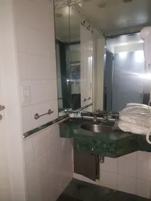Dallas Hotel -Motel- - Baño