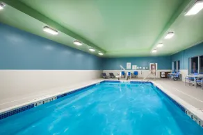 Holiday Inn Express Queensbury-Lake George Area by IHG - Piscine