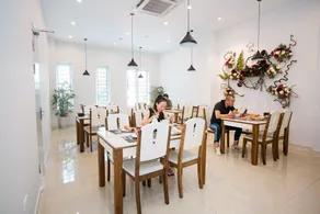 Khach San Tuong Vi - Le Hong Phong - Restaurant