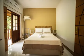 Pousada Cantinho do Sossego localizada do lado Norte de Paraty próxima as Praias de Sao Gonçalo São Gonçalinho Aldeia dos Pataxós Cachoeira do Crepusculo Ilha do Pelad e muito mais - Zimmer