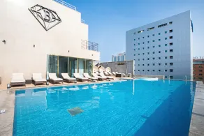 Baymond Hotel - Pool