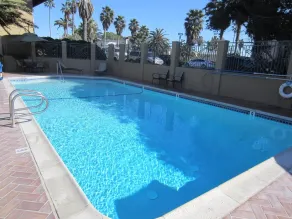 Pacific Shores Inn - Piscine