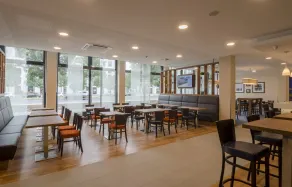 Hampton by Hilton Frankfurt City Centre - Restaurant