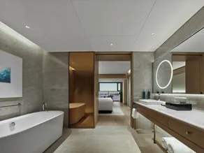 DoubleTree by Hilton Weihai - Baño