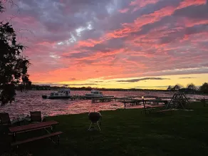 Snug Harbor Inn - Ausblick vom Zimmer