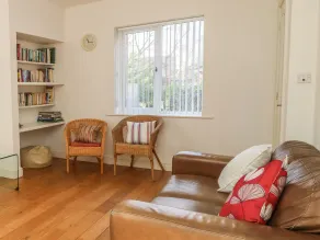 Old Orchard Cottage - Interior