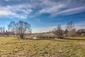 Peaceful Bird in Hand Home w/ Farmland Views! - Innvendig
