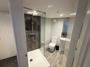 LYMM LIVING - Bathroom