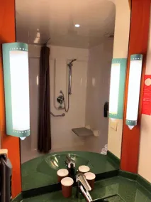 Hôtel Ibis Vitré Centre - Badeværelse