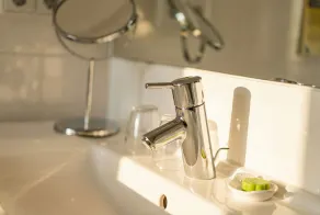 ADAPT APARTMENT HOTEL BERLIN - Adlershof - Bathroom