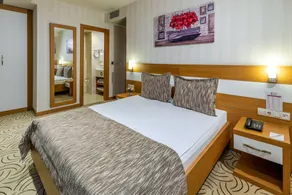 Dies Hotel - Room