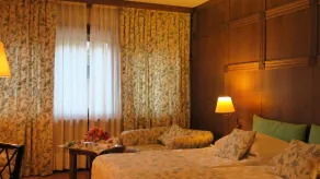Savoia Palace Hotel - Chambre