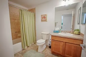 Waterbury Place Home 3 Bedroom by The VIR Group - Salle de bain