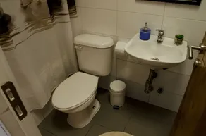 Bed and Breakfast Manque - Bathroom