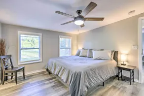 Updated Home Near Manatee Springs State Park! - Innenbereich