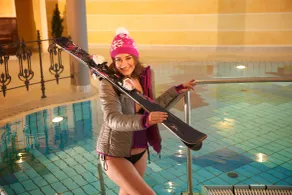 Berg SPA & Hotel Zamangspitze - Basseng