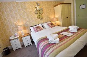 The Crown Hotel - Room