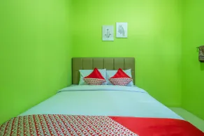 OYO 1399 Cemara Residence Syariah - Habitación
