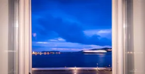 Shapes Luxury Suites - Vista do quarto