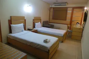 Alhind Calicut Tower - Room