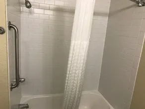 Comfort Suites Fort Collins Near University - Bathroom