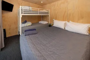 Napier Beach TOP 10 Holiday Park & Motels - Zimmer