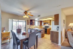 1 Mi to Boat Launch: Lake Havasu City Home w/ View - Intérieur