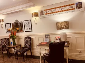 Royal Albert Hotel - Reception