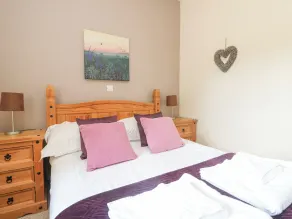 Willow, FALMOUTH - Zimmer