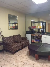 Diamond Inn and Suites - Coin salon dans le hall