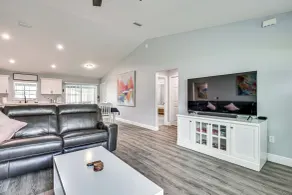 Arcade Games, Lanai & Spa: Summerfield Family Home - Innenbereich